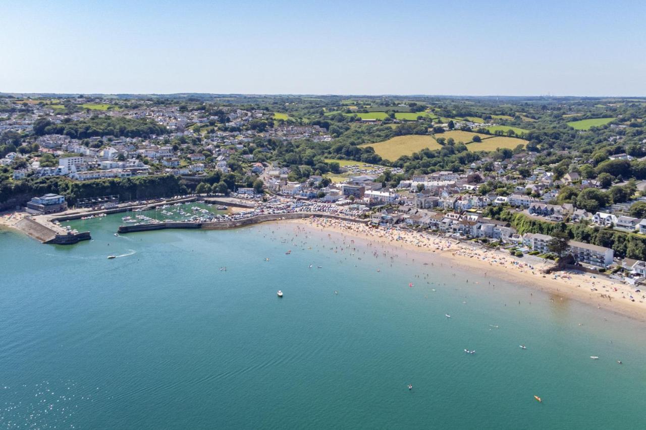 Pleasant View - Direct Beach Access, Sea Views And Parking Saundersfoot Bagian luar foto